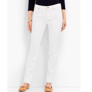 🎉HP🎉 Talbots Petite Straight White Jeans
